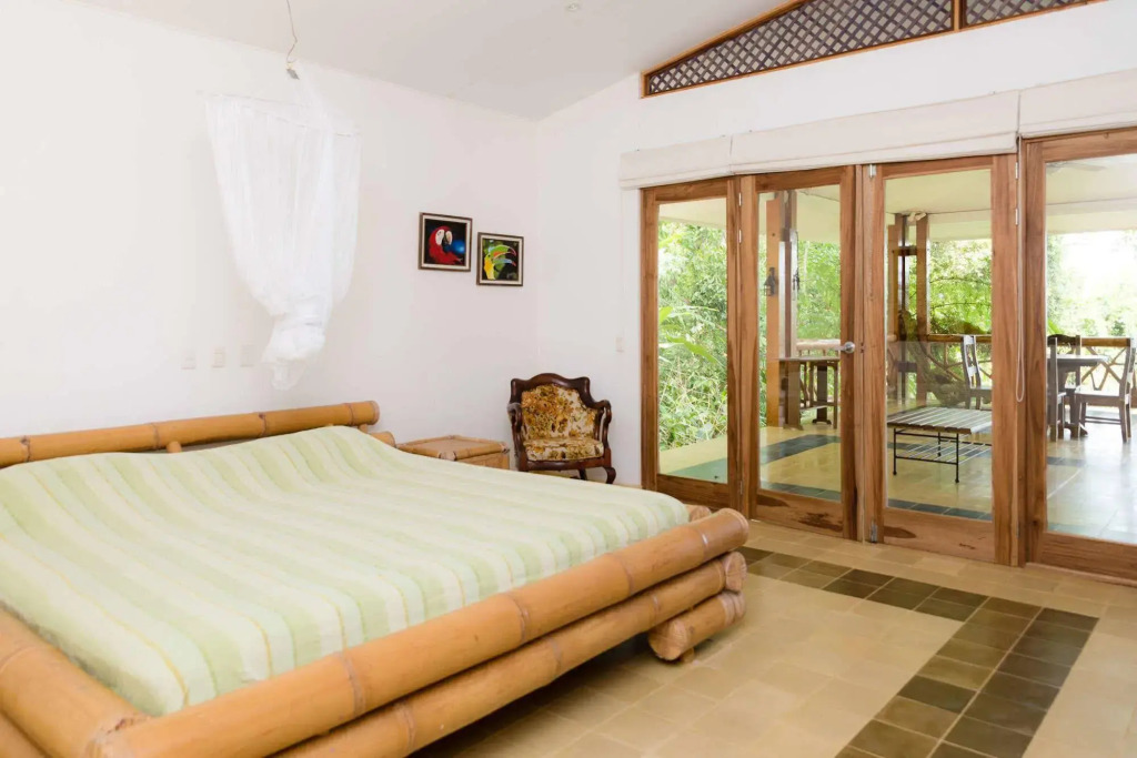 Portasol Rainforest and Ocean View Living