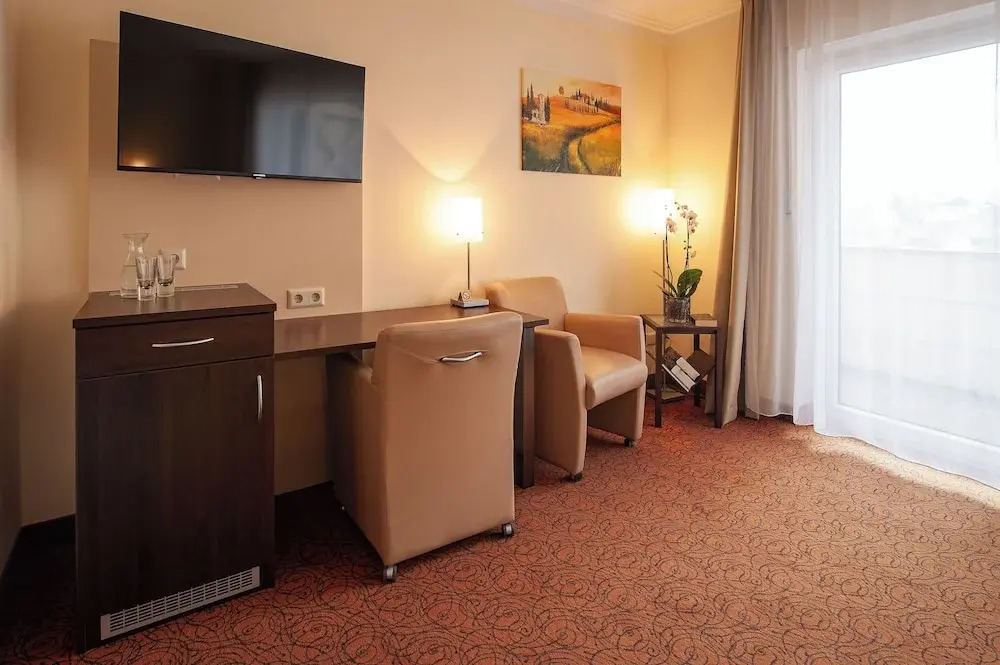LuCA Hotel
