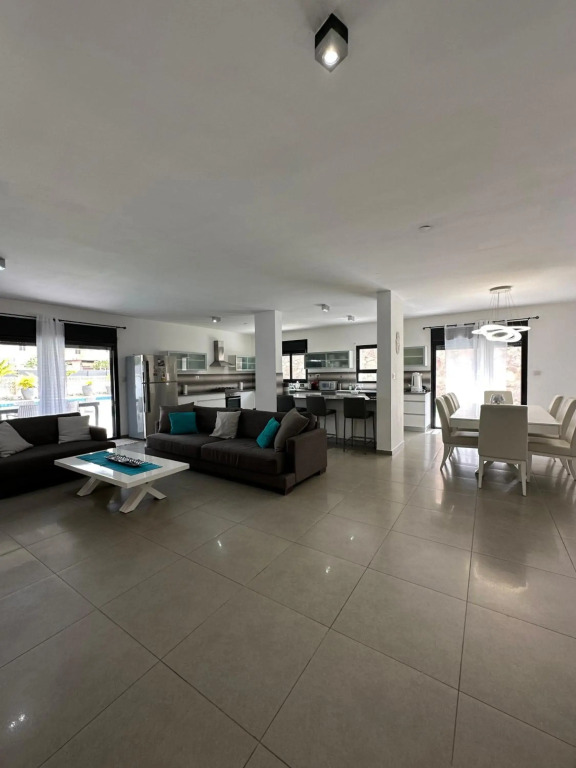 Luxury garden floor Eilat