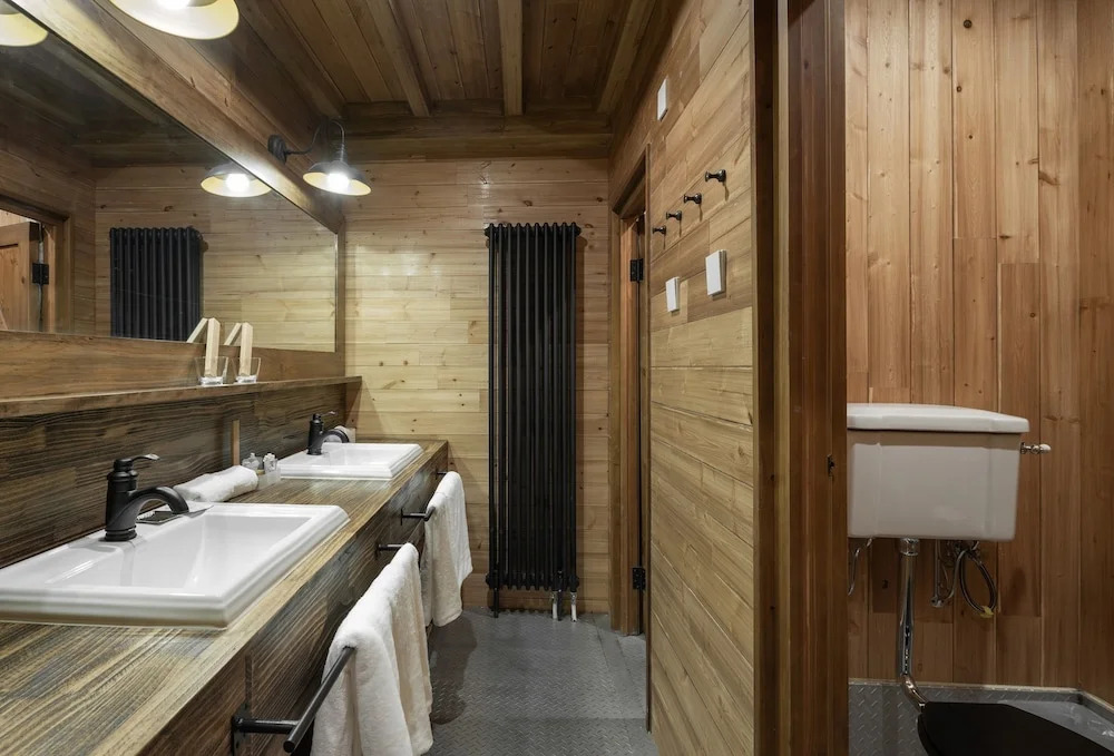 Castle Farmstay Hotel