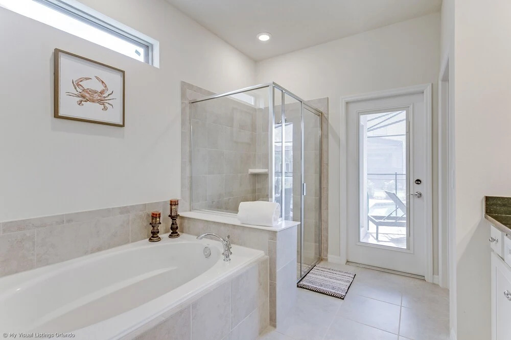 Luxury and Style! BIG Pool Area and Game Room in Solterra 6br/4.5 Bath #7st564