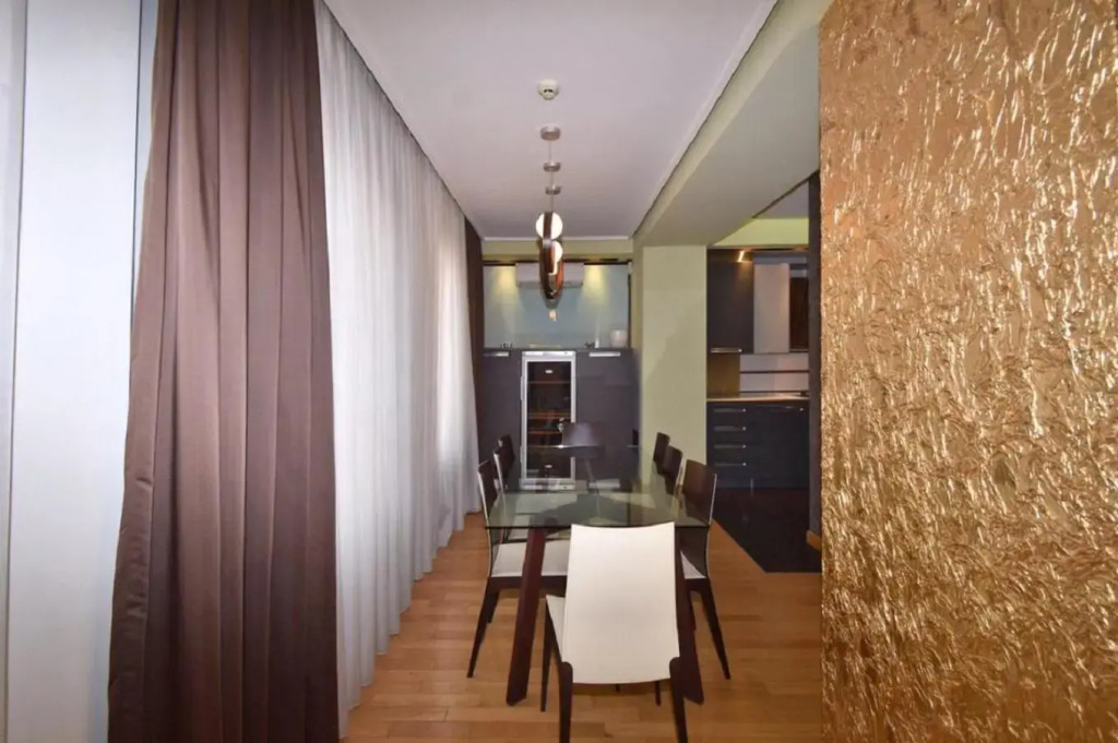 Northern Avenue - Teryan crossroads 3bedroom Grand Duplex TT444
