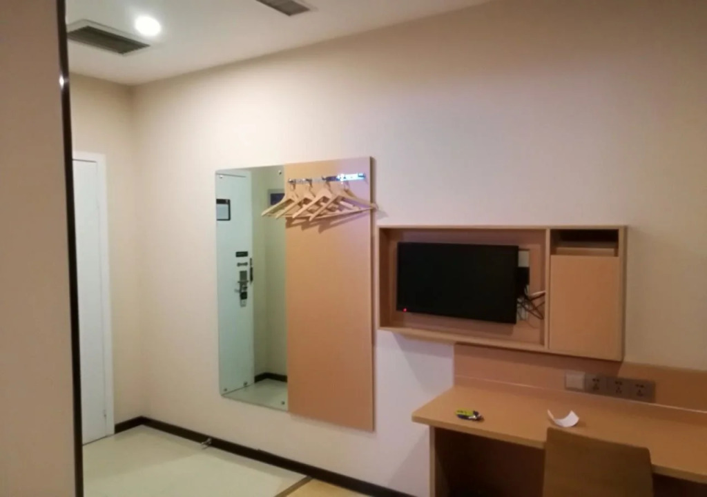 7 Days Premium·LanZhou University of Finance and Economics
