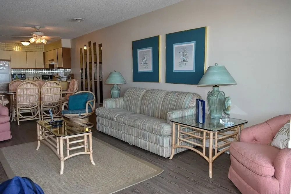 Sand Trap Villas B1 - 3 Br Condo