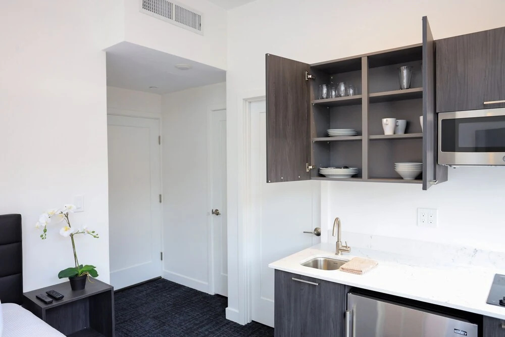 Maverick Suites at 28 Fenway