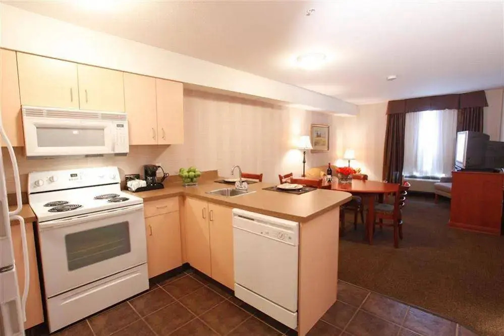 Quality Inn & Suites Grande Prairie