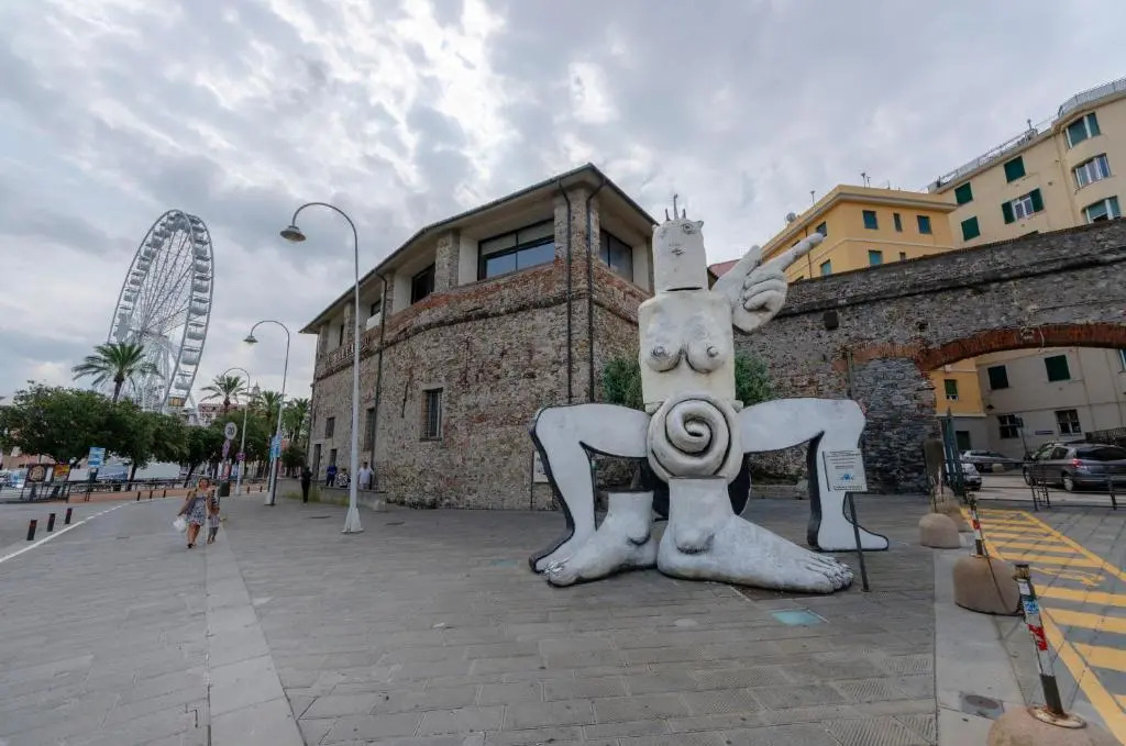 ALTIDO Warm Family Apt for 7, near Porto Antico