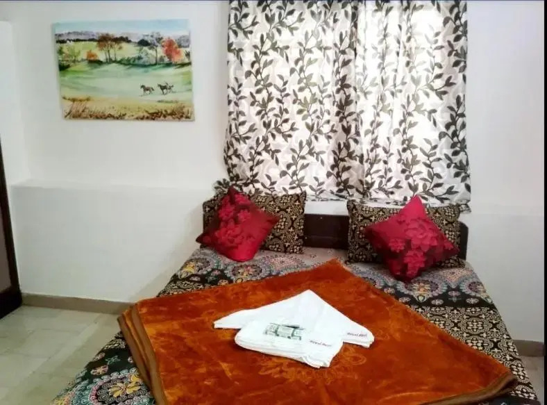 Royal Rest