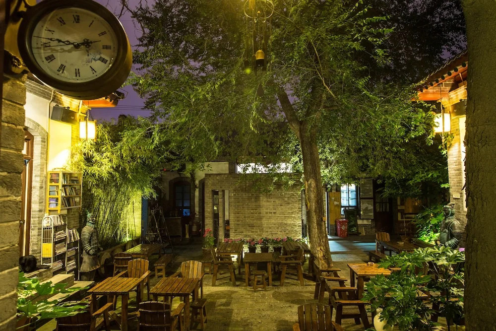 7 Sages International Youth Hostel