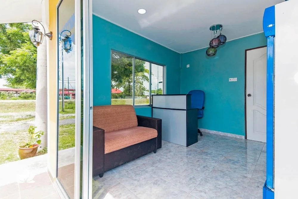 Four F Motel by Lily