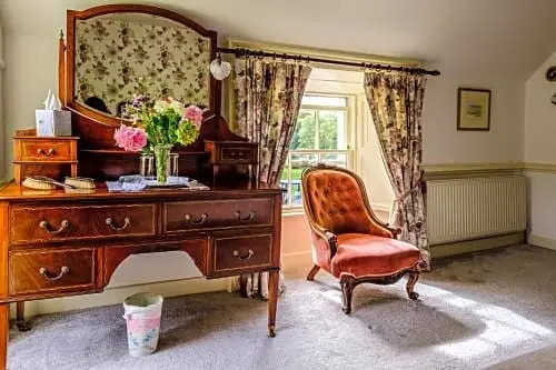 Brooklawn House Bed and Breakfast