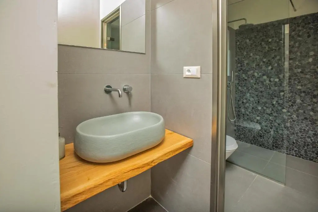 Villa Lefka with Private Infinity Pool & Panoramic Sea Views