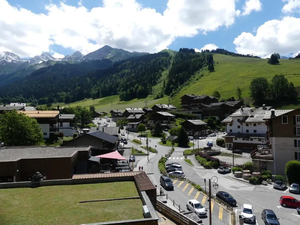 ELAN 15 appartement 4/5 pers, centre village