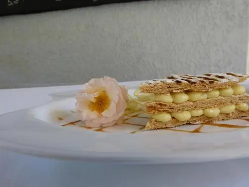 Hôtel Le Rocher des Abeilles