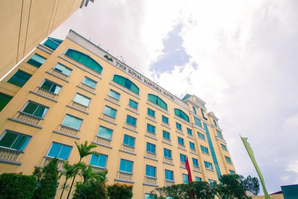 The Royal Mandaya Hotel