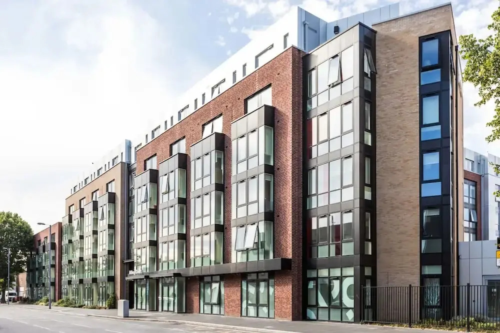 For Student Only Arbury Court in Kingston - 30mins to London Waterloo