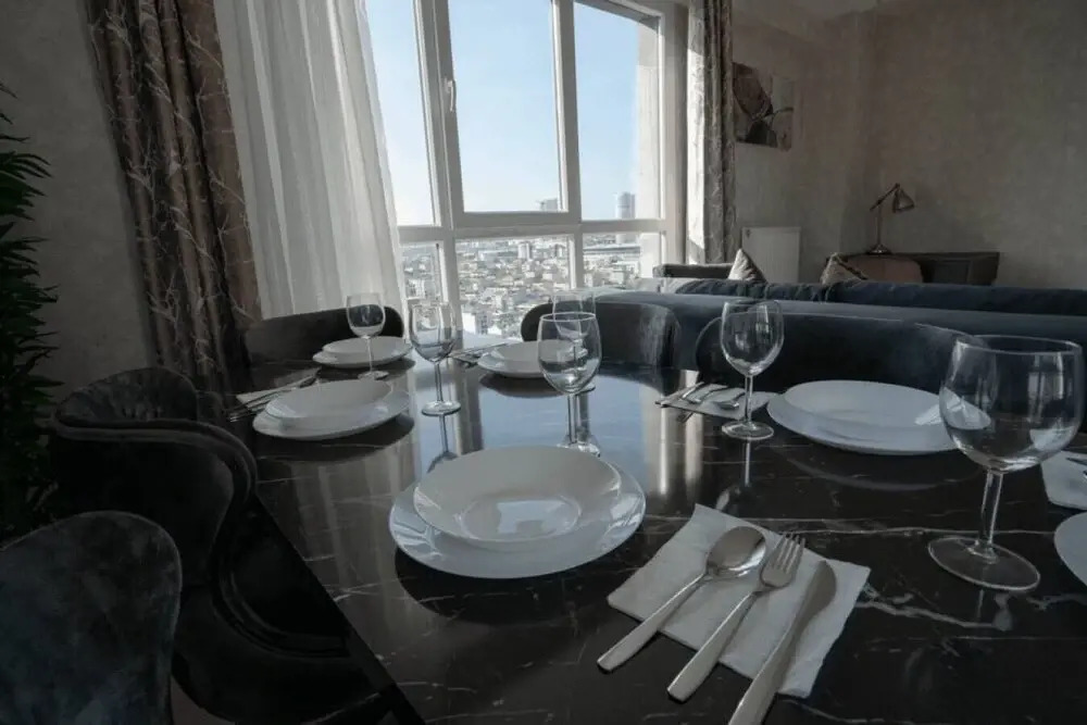 Stylish 2-bedroom Apartment Near Mall of Istanbul