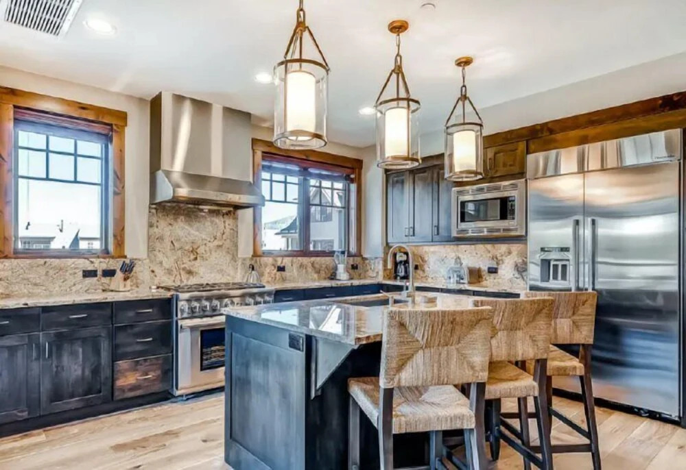 Luxury 4 Bedroom Condo on Main Street in Downtown Breckenridge