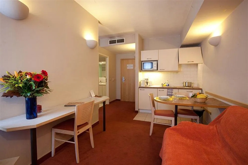 AXL Flathotel