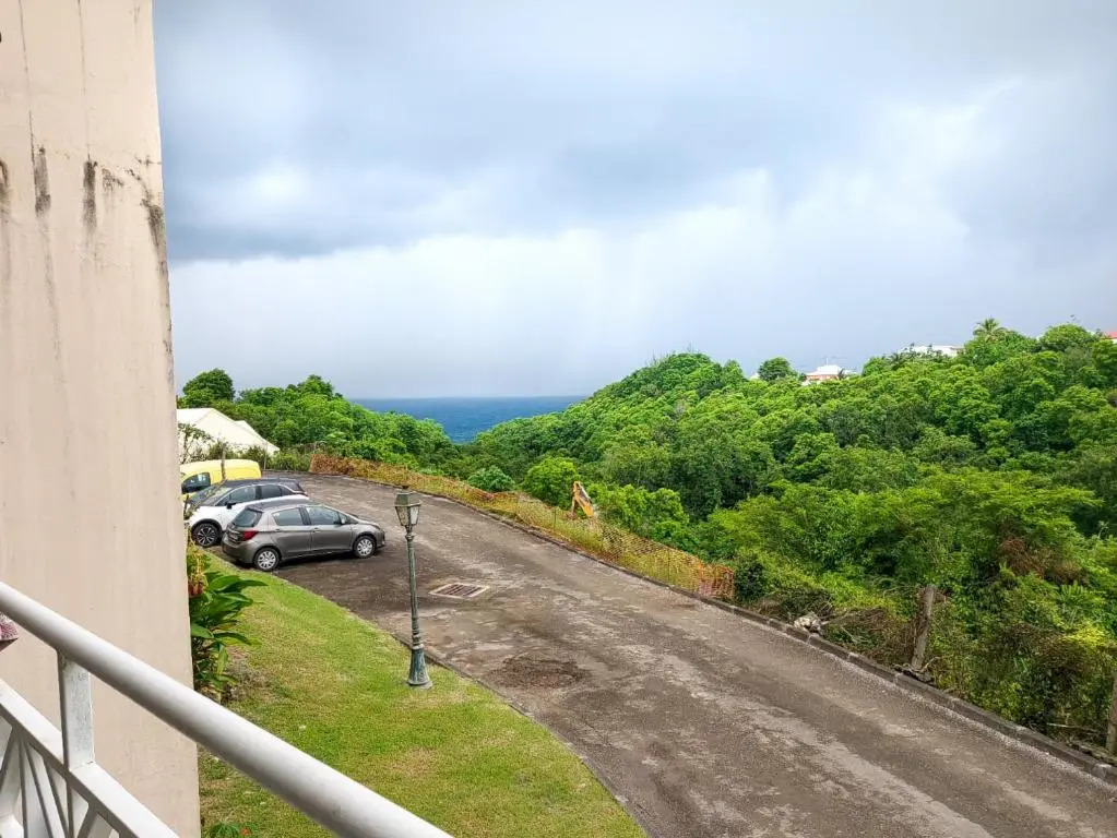Petit Cocon avec vue sur mer et spot de surf à 5 min