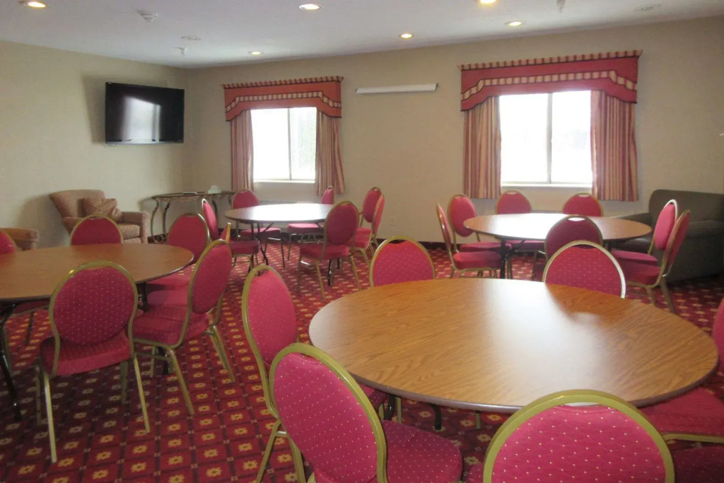 Comfort Inn Kendallville East