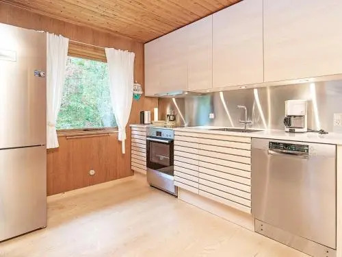 Three-Bedroom Holiday home in Læsø 3