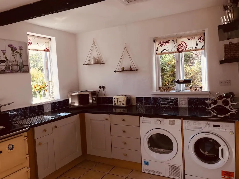 3 Bedroom Country Retreat - Dogs Welcome