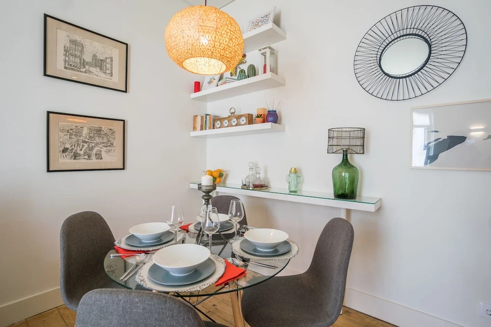 Stylish Apartment near Av Liberdade