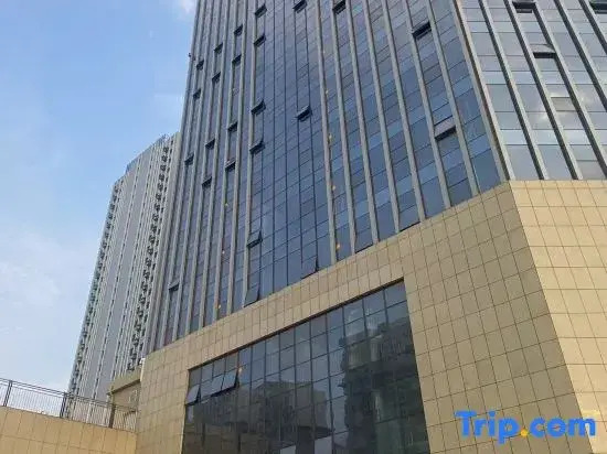 Yunzhen Xiyue Esports Hotel (Hongqi Street Xinli Plaza Branch)