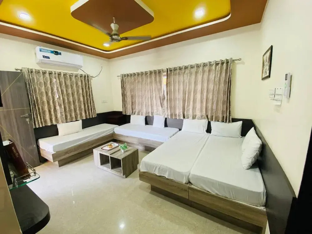 Goroomgo The Rudra Homestay Gujrat