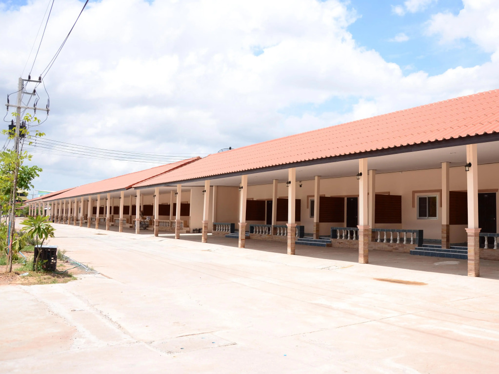 The Phant Hotel