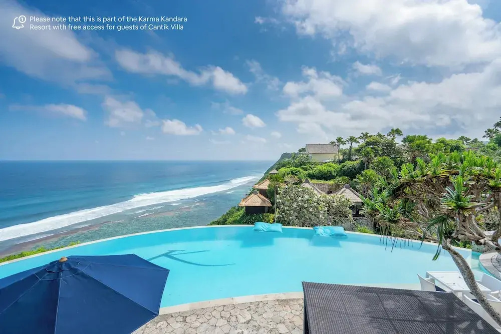 Cliffront Tropical Resort