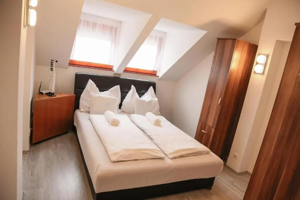 Família Apartmanház