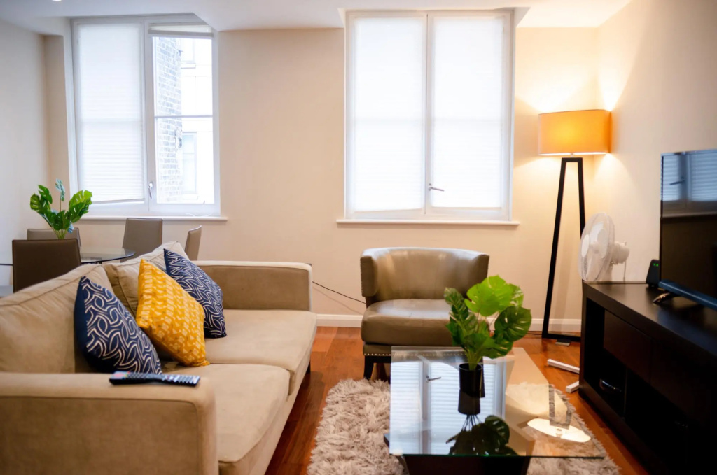 Spacious One Bedroom Apartment in Chancery Lane