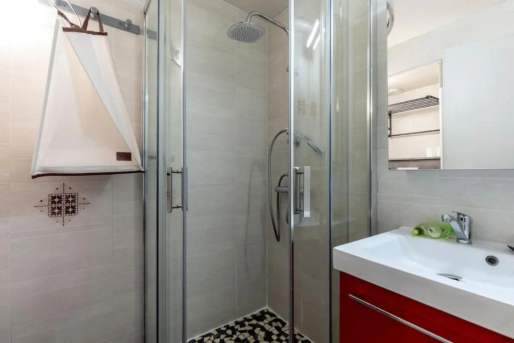 Appartement Cosy 2 Places De Parking Wifi Centre Ville