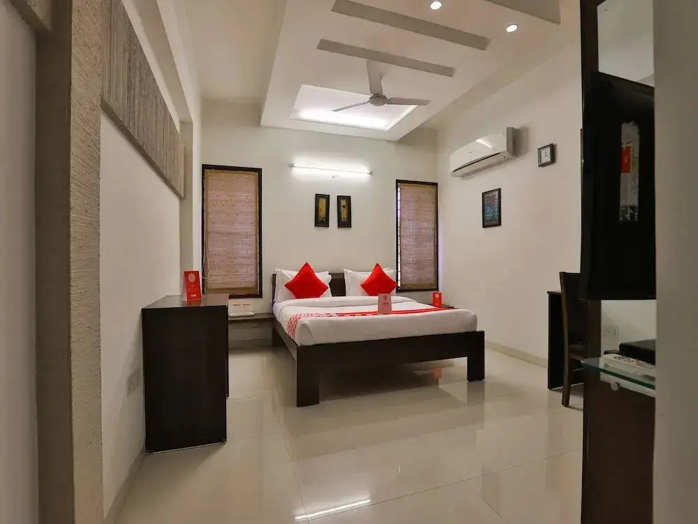 Shreeji Sangeet Apartments by OYO Rooms