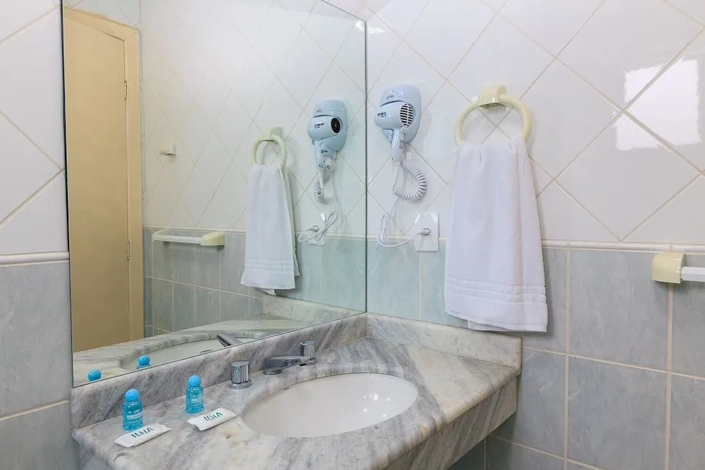 Letto Hotel Jurere Guest House