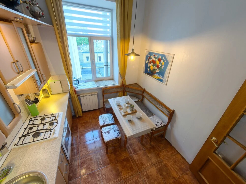 Apartment on Kamennoostrovskiy p17