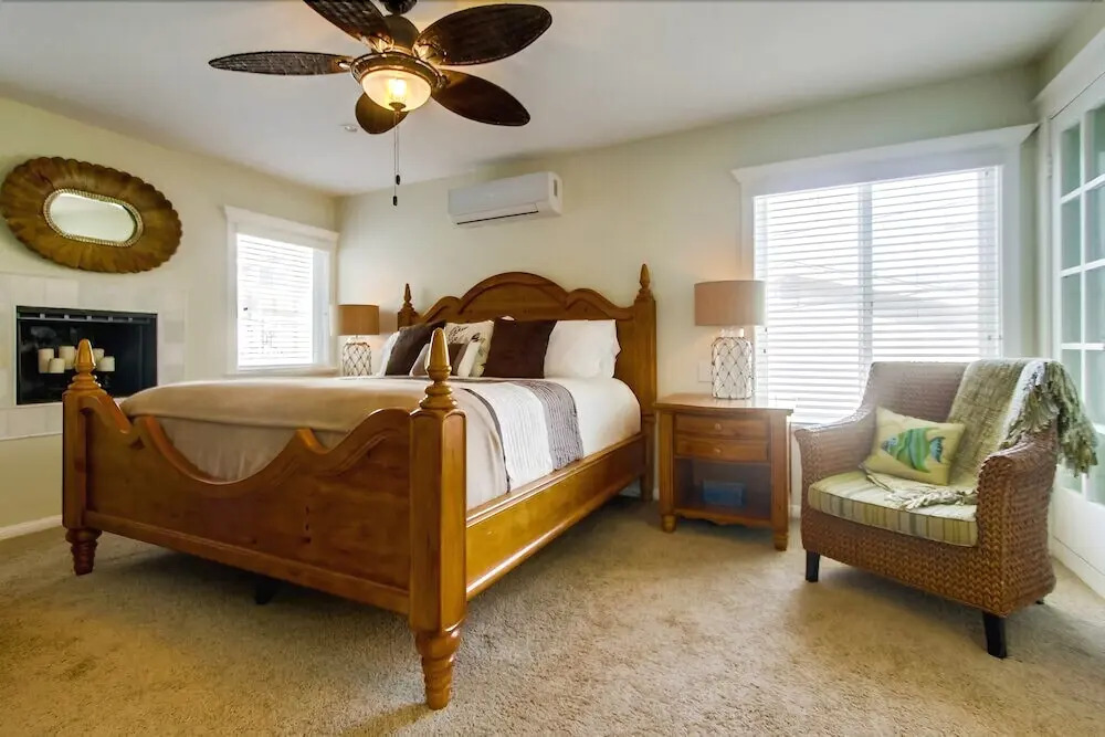 Big Pearl 2 Bedrooms 2 Bathrooms Condo