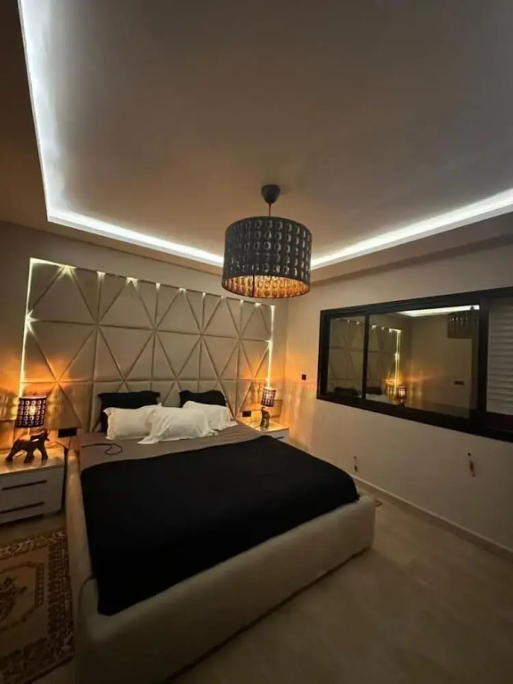 Luxury Central Cosy Villa