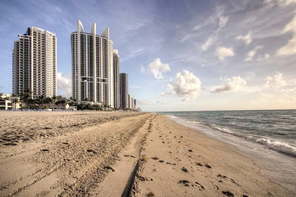 The Isles 105 - Condo 2 People, Sunny Isles
