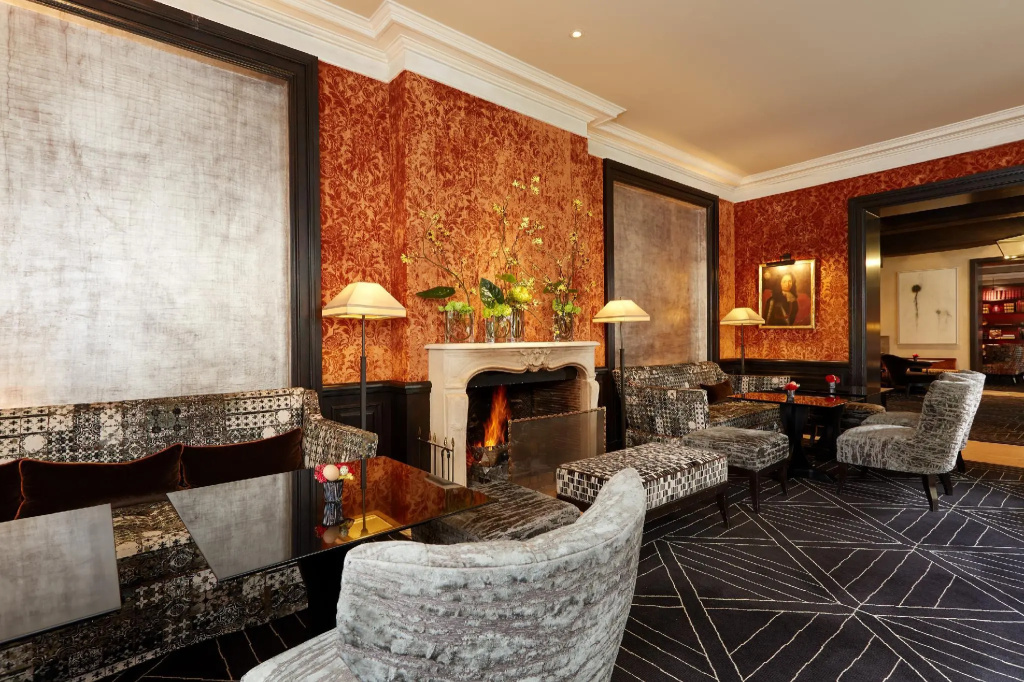 Le Pavillon de la Reine & Spa, Place des Vosges