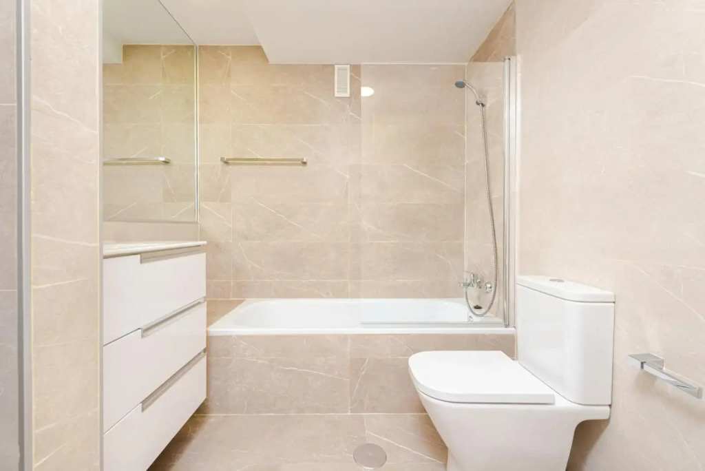 Las Huertas - Modern Accommodation in Madrid Conde Orgaz