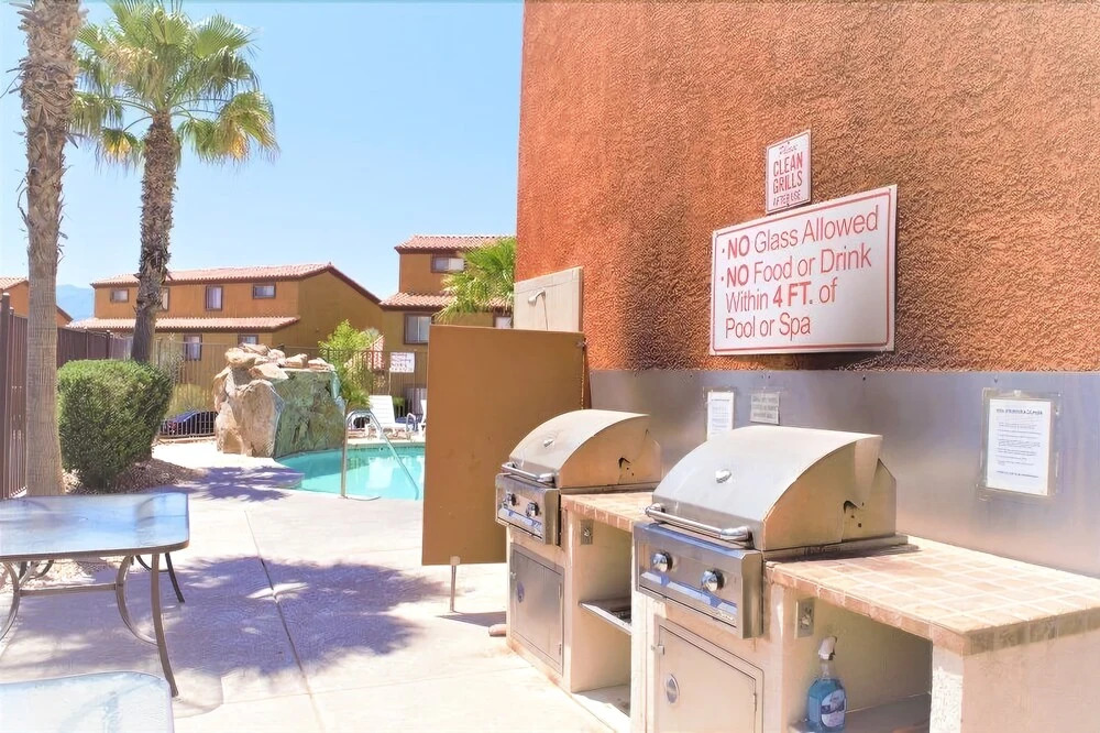 2 Bedroom Condo in Mesquite #215