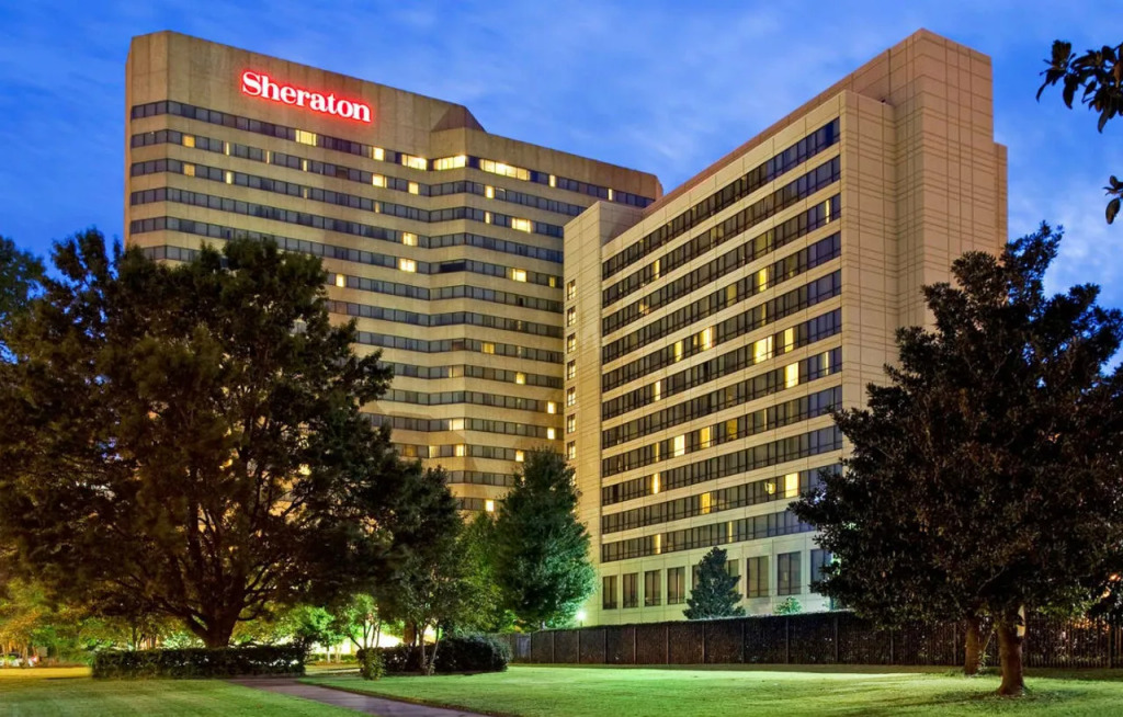 Memphis Riverline Hotel