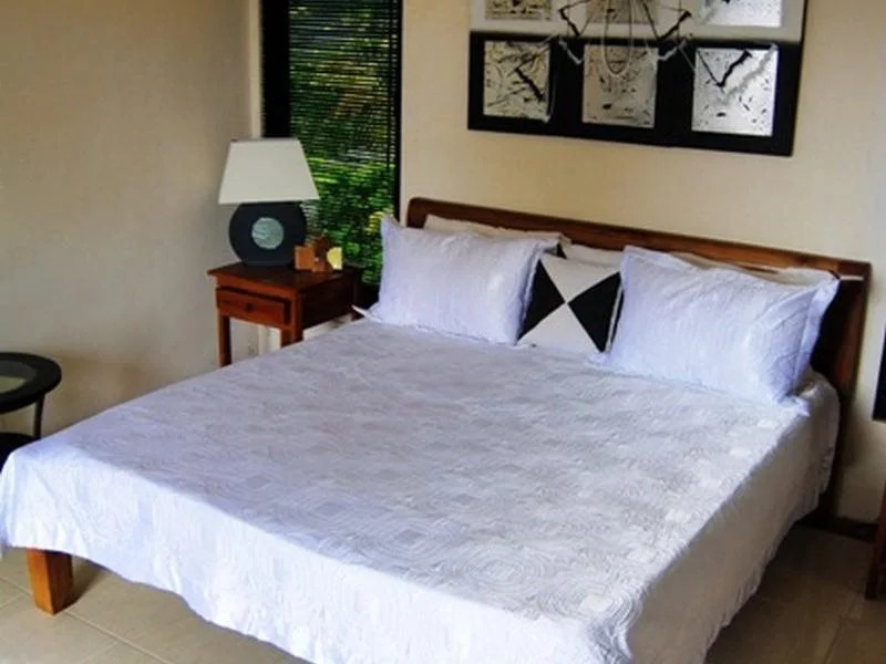 Suzanne Homestay