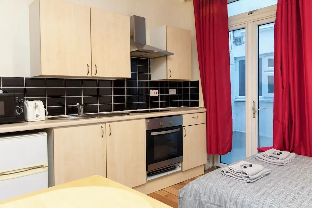Cosy studio flat in the Polygon