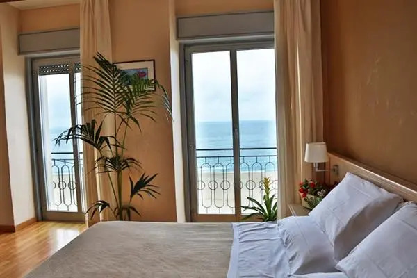 Park Philip Hotel Club