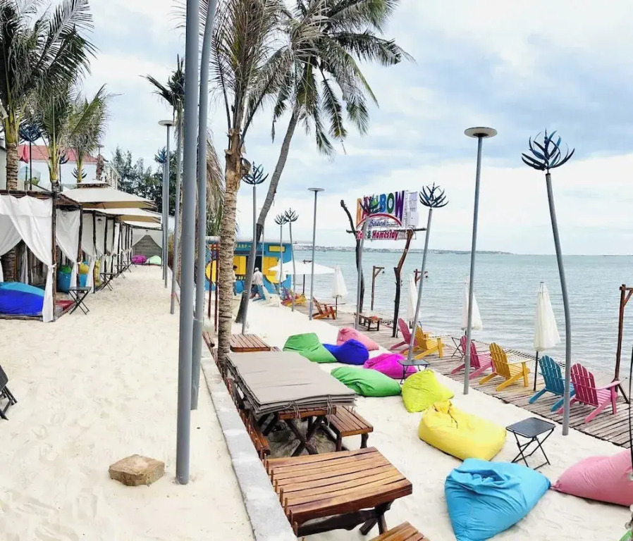 Rainbow Beach Mũi Né - Homestay & Coffee