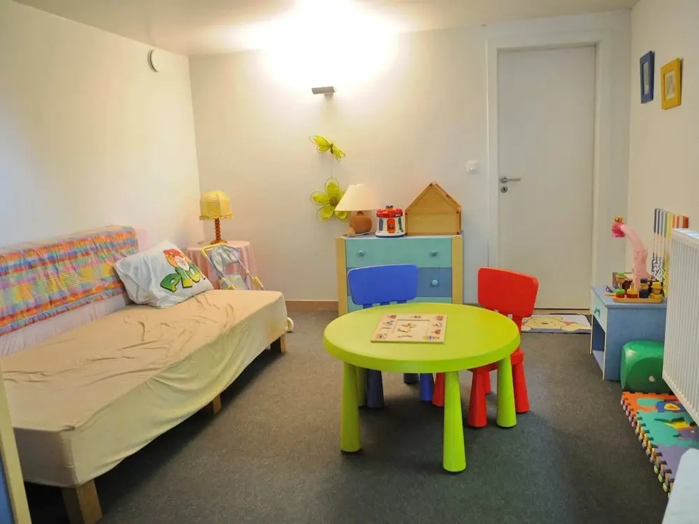 Holiday Home in Noiseux With Family Amenities